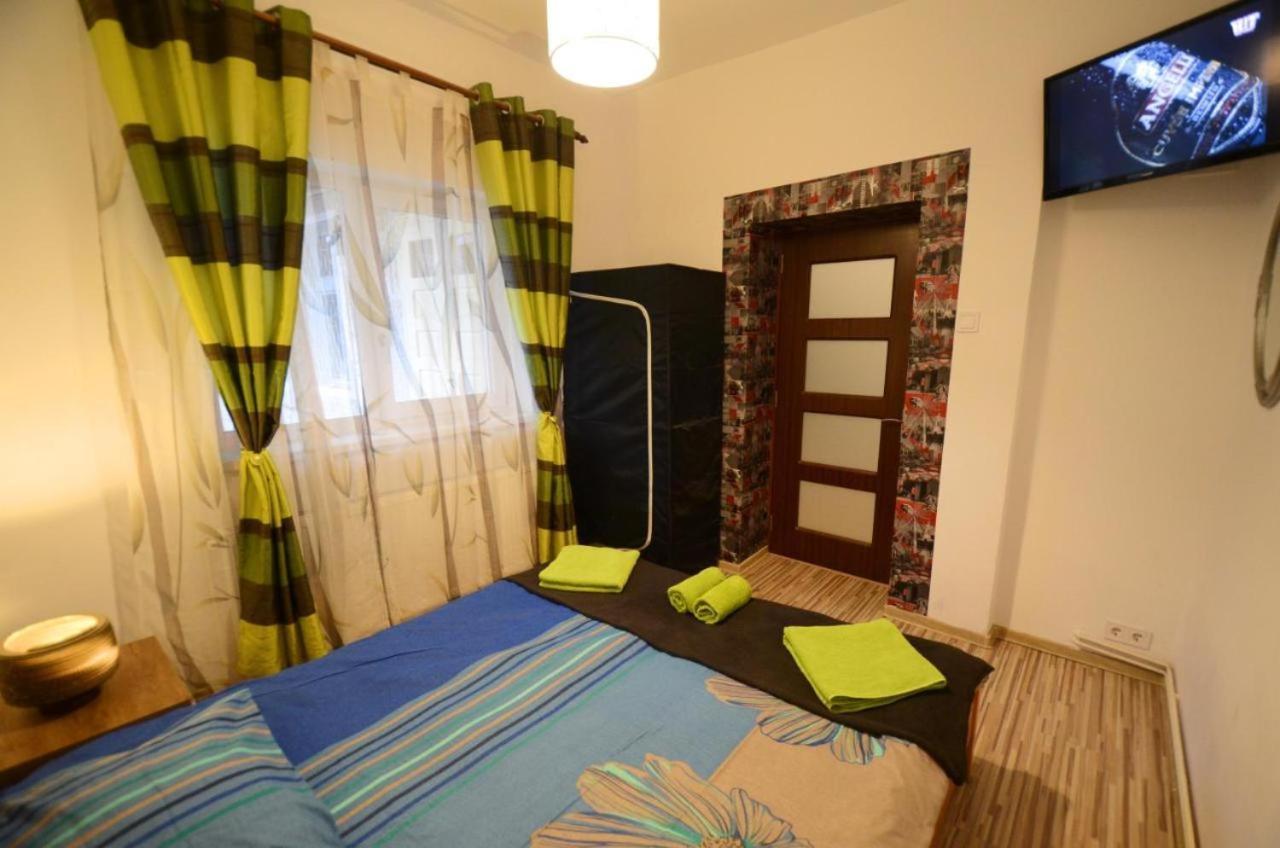 Centrul Vechi Brasov Old Center Apartment Ngoại thất bức ảnh